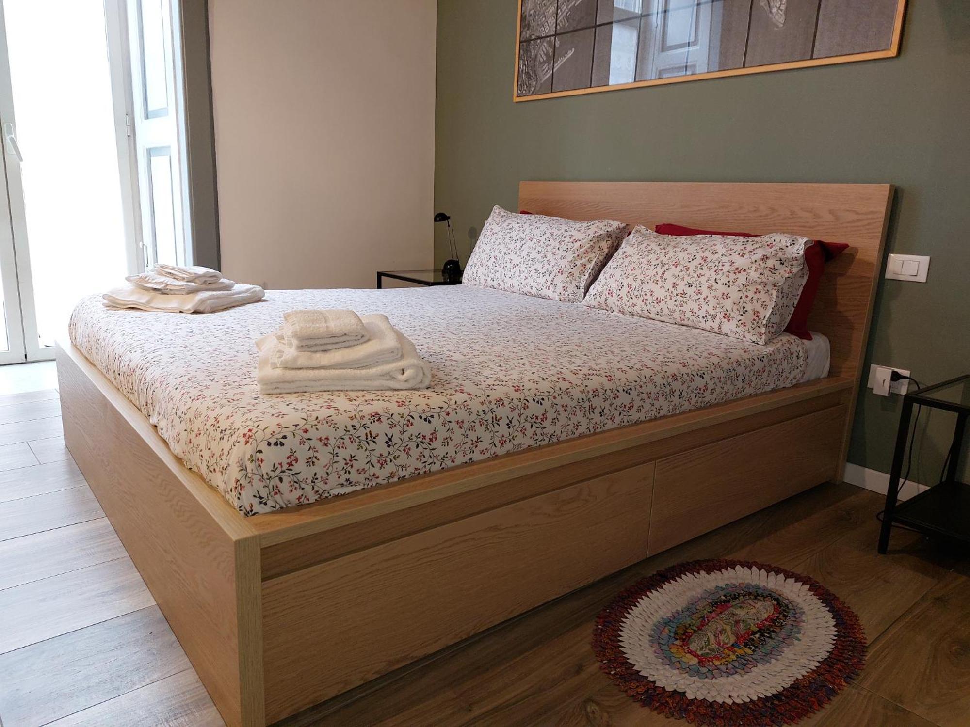 Museum Comfort Apartment نابولي المظهر الخارجي الصورة