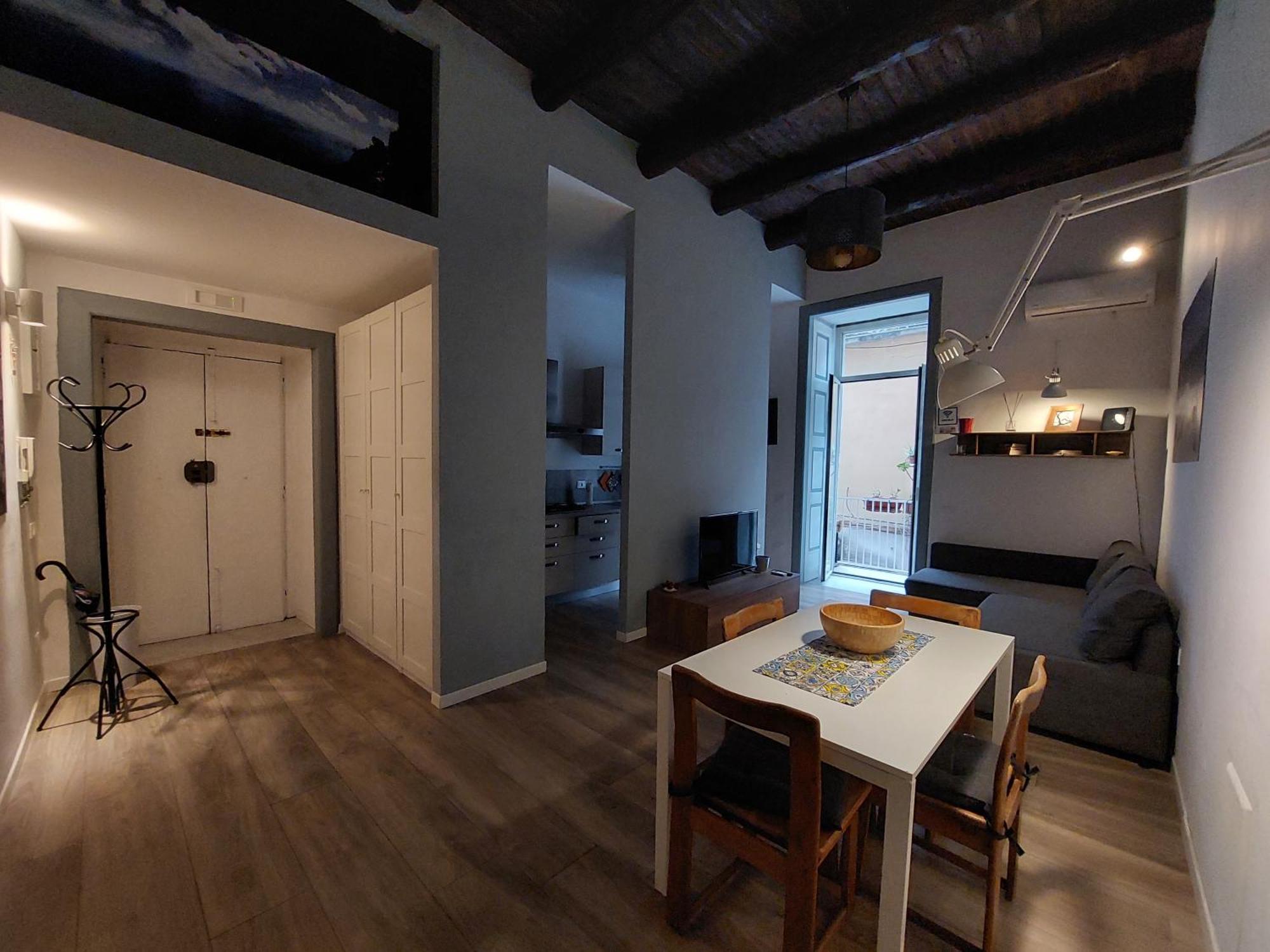 Museum Comfort Apartment نابولي المظهر الخارجي الصورة